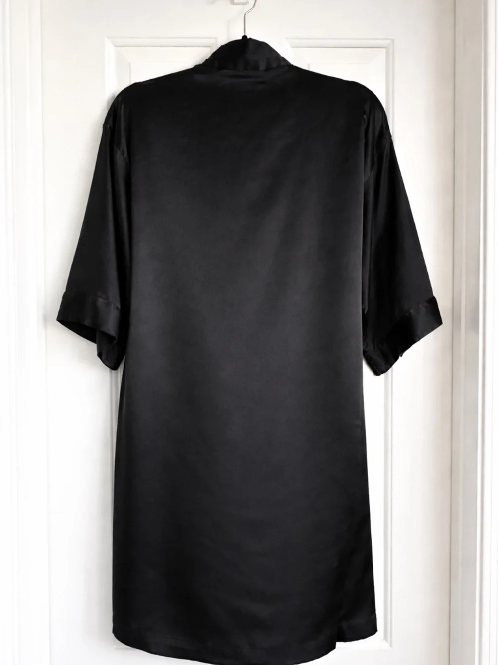 Victoria's Secret Black Robe with Pink Ribbon Trim- Small/ Medium No Belt Tie - Picture 2 of 5
